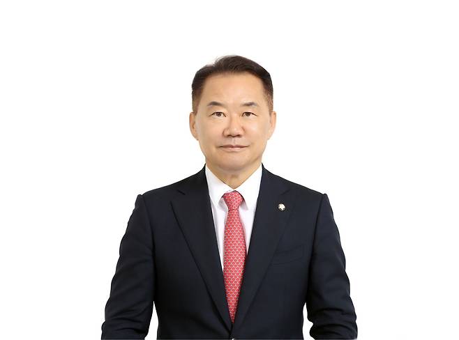 국민의힘 선거대책위원회 산하 빅텐트추진단장에 임명된 신성범 의원. 연합뉴스