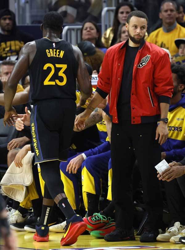 그린은 팀 동료 커리의 복귀를 강요할 수 없다고 말했다. 사진= EPA= 연합뉴스 제공