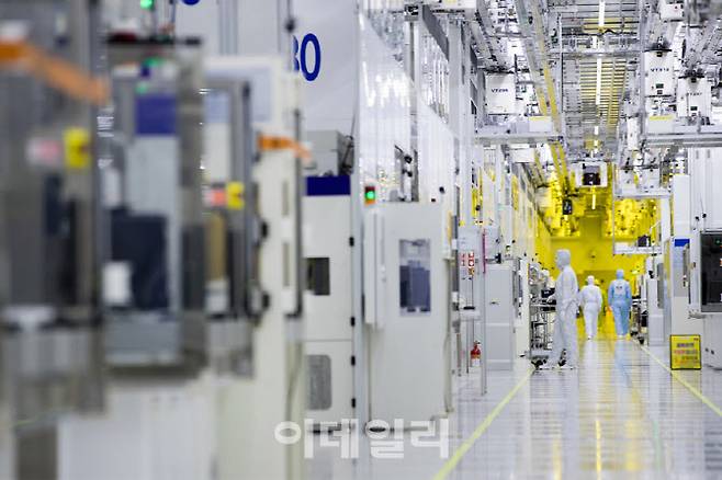 반도체 클린룸(사진=삼성전자)
