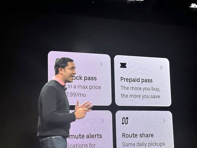 사친 칸살 우버 최고제품책임자(CPO)가 우버의 신규 서비스를 설명하고 있다. 사진=홍창기 기자