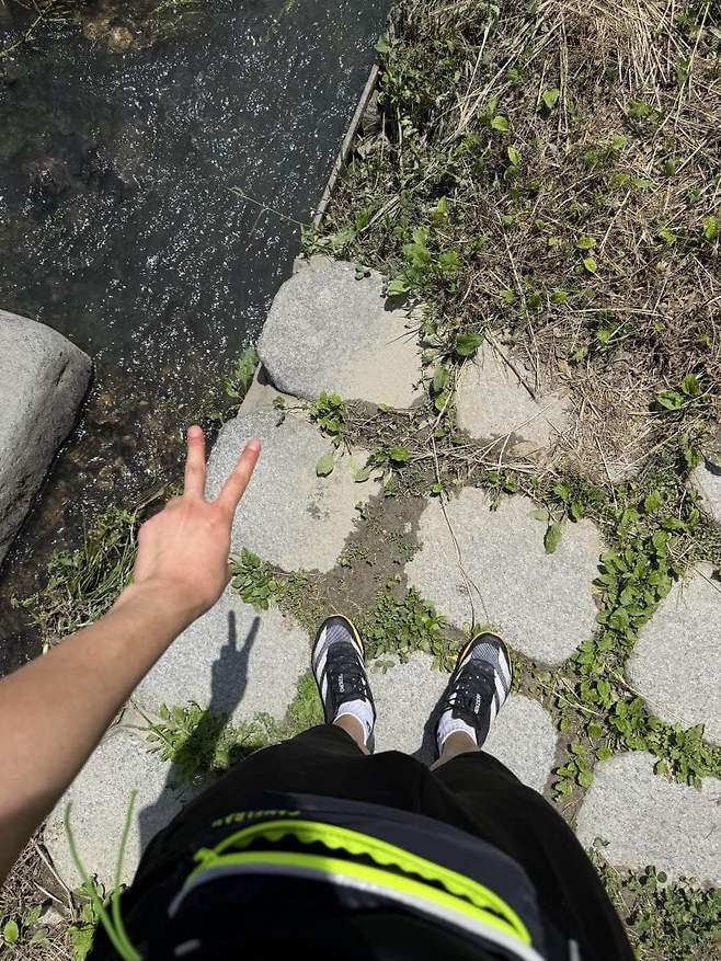 24b0d121e09270f527f1dca511f11a39845a574ff356d977d08ca5