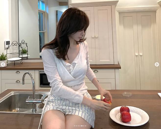 사진|강민경 인스타그램