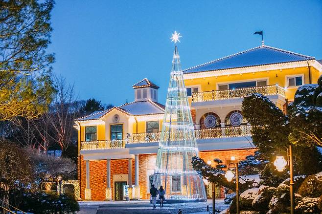 베어트리파크 봄꽃 전경. 사진=베어트리파크 제공.