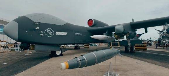 2024년 11월 소형 드론을 대규모로 싣고 다닐 수 있는 ‘드론 모선’ SS-UAV가 주하이 에어쇼에서 공개됐다. 주하이 에어쇼 제공