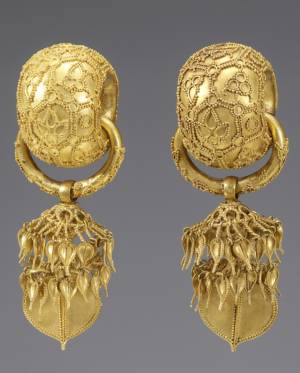 신라 보문동 합장분 금귀걸이(국보)