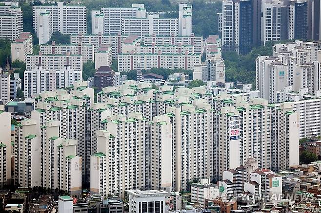 강남 아파트 (서울=연합뉴스) 김성민 기자 = 사진은 19일 서울 강남권 아파트의 모습. 2025.5.19 ksm7976@yna.co.kr