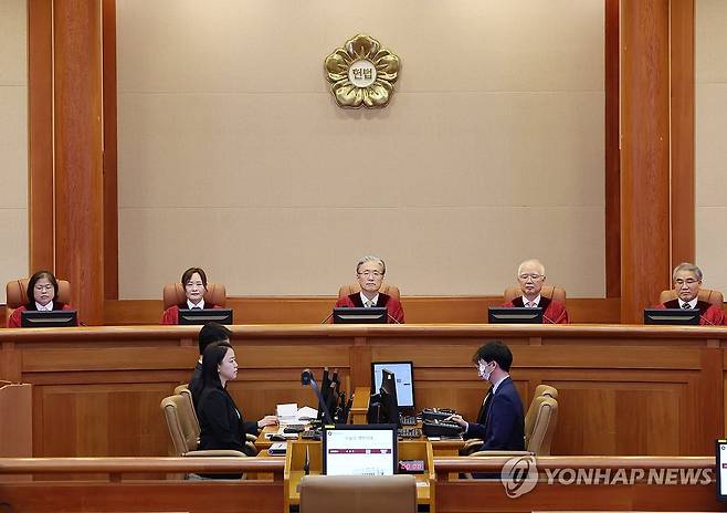 손준성 탄핵 심판 열린 헌법재판소 (서울=연합뉴스) 서명곤 기자 = 20일 서울 종로구 헌법재판소 대심판정에서 손준성 대구고검 차장검사(검사장) 탄핵심판 2차 변론이 열리고 있다. 2025.5.20 seephoto@yna.co.kr