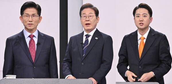 지난 18일 오후 SBS 프리즘센터 스튜디오에서 열린 제21대 대선 1차 후보자 토론회에 참석한 국민의힘 김문수(왼쪽부터)·더불어민주당 이재명·개혁신당 이준석 후보. 국회사진공동취재단