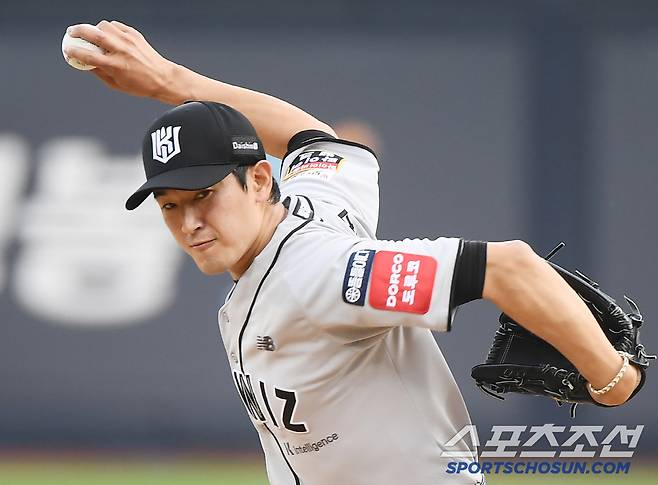 21일 수원 KT위즈파크에서 열린 KIA-KT전. KT 선발투수 고영표가 투구하고 있다. 수원=정재근 기자 cjg@sportschosun.com/2025.5.21/
