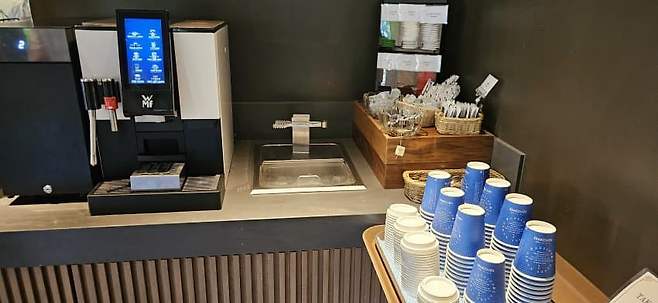 7fed8273b58769f251ef8ee541807173be7746f24ff1167554dd47d5ecbdf49e