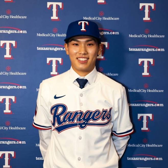 ▲ 텍사스와 120만 달러에 계약하며 메이저리그 무대에 도전하는 김성준 ⓒ텍사스 레인저스