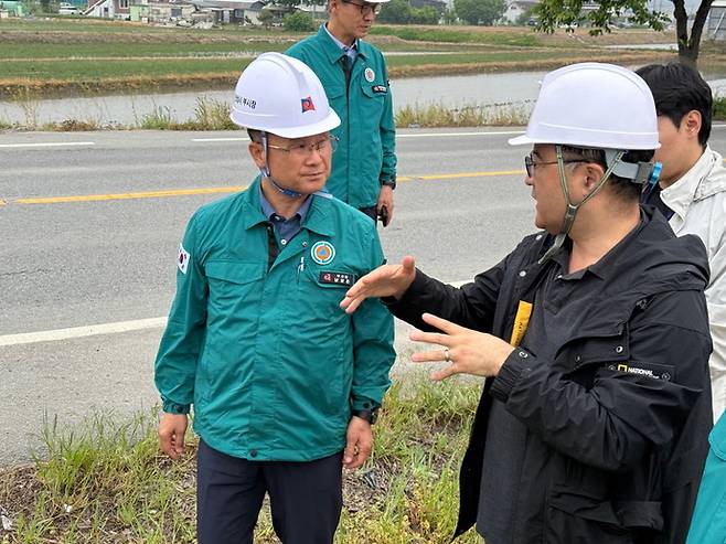 안성시는 관내 건설공사현장과 교량 등 주요 토목시설물을 대상으로 집중안전점검을 실시했다. 사진=안성시