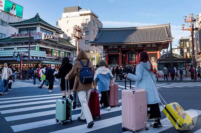 일본 도쿄를 찾은 방일 관광객들의 모습ⓒ AFP=뉴스1
