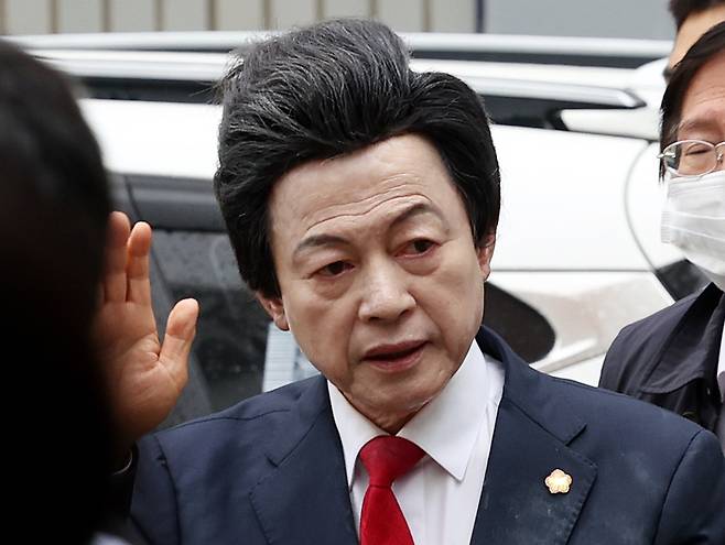 영장실질심사 출석하는 신도 성추행·사기 혐의 허경영 국가혁명당 명예대표. 뉴시스