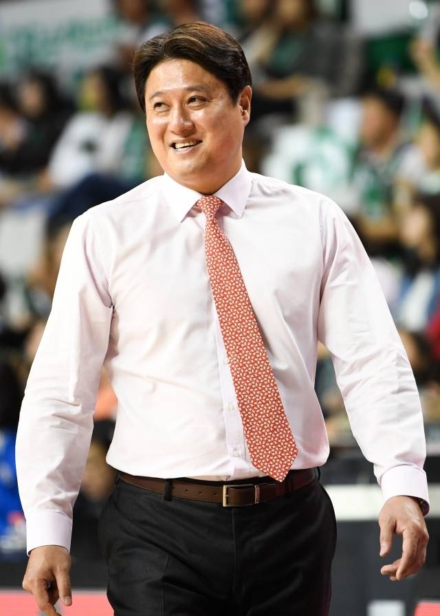 프로농구에 정통한 관계자는 kt의 새 사령탑으로 문경은 전 SK 감독이 선임됐다고 밝혔다. 사진=KBL 제공