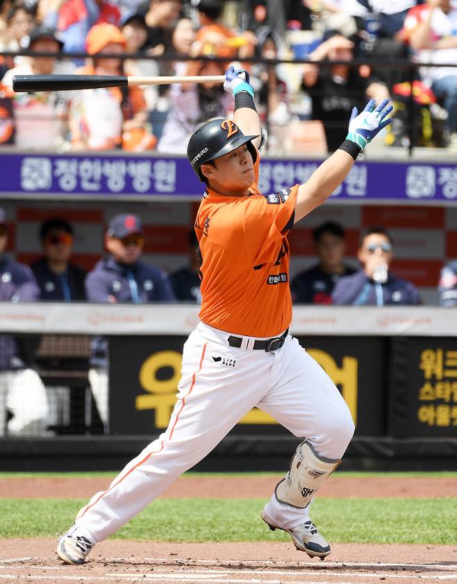 25일 대전 한화생명볼파크에서 열린 한화 이글스와 롯데 자이언츠의 경기. 1회말 무사 1,2루 한화 노시환이 스리런포를 날리고 있다. 대전=박재만 기자 pjm@sportschosun.com/2025.05.25/