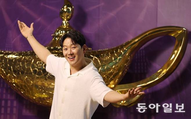 13일 서울 송파구 샤롯데씨어터에서 만난 배우 정원영은 “인간적이면서도 귀여운 지니 캐릭터를 보여주고 싶었다”고 말했다. 신원건 기자 laputa@donga.com