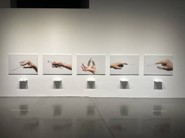 라움콘, '한 손 젓가락, 숟가락, 그리고 포크'(2023). 김은영 기자