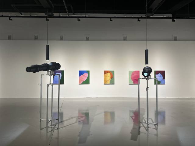 부산현대미술관 배리어프리 기획전 ‘열 개의 눈’ 전시장 전경. 김은영 기자