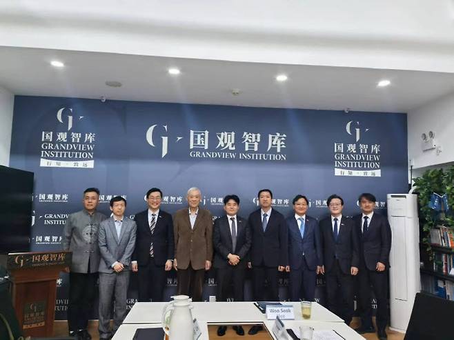 지난달 15일 민주당 장경태·이병진·임광현·채현일 의원 등 한국 국회의원 대표단이 궈관싱크탱크를 방문했다. (사진=궈관싱크탱크)