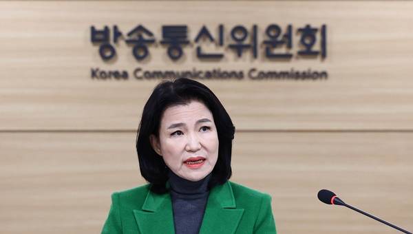 ▲ 이진숙 방송통신위원회 위원장이 지난 2월12일 경기도 과천시 방통위에서 열린 전체회의에서 모두발언을 하고 있다. ⓒ연합뉴스