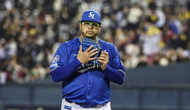 아리엘 후라도가 팀의 3연승을 위해 선발 마운드에 오른다. 사진은 삼성 라이온즈에서 활약한 아리엘 후라도의 모습. /사진=뉴스1