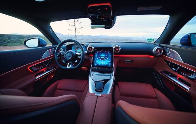 메르세데스-AMG GT 실내. 사진=메르세데스 벤츠 코리아