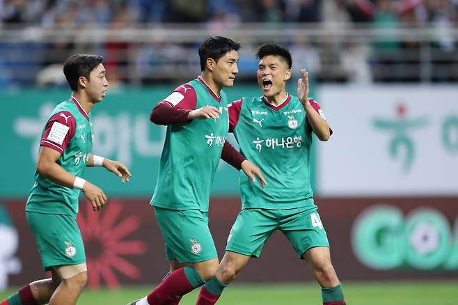 대전월드컵경기장/ K리그1/ 대전하나시티즌 vs 대구FC/ 대전 주민규 득점/ 골 세레머니/ 사진 하서영