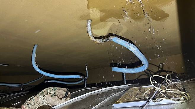 찜질방 기계실 내부서 작동한 스프링클러