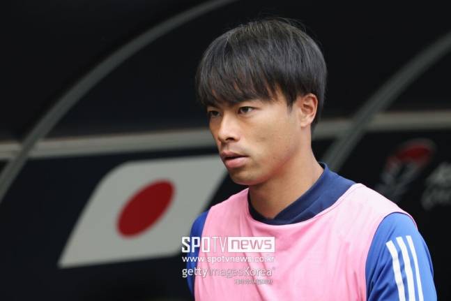 ▲ 미토마는 빅클럽이 원하는 자원이다. 개인 기술이 워낙 좋아 측면 수비를 허물고 싶어하는 강팀들이 늘 주목한다. 몸값도 상당하다. 지난 겨울 이적시장에서 미토마 영입을 희망했던 사우디아라비아의 알 나스르는 7,100만 파운드(약 1,319억 원)를 제시해 화제가 됐다.