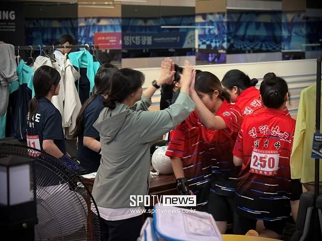 제54회 전국소년체육대회 볼링 경기 현장