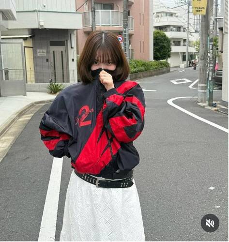 에스파의 카리나가 지난 27일 SNS에 올렸다 삭제한 사진.<카리나 SNS 캡처, 연합뉴스>