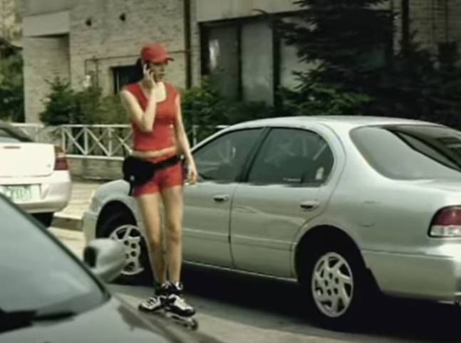 모델 겸 배우 이기용이 식당 직원으로 일하고 있는 근황을 직접 공개해 화제다. 이기용 인스타그램 캡처