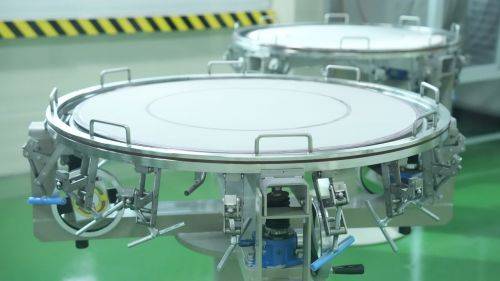 엘앤에프 구지3공장의 체거름 장비. 엘앤에프