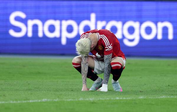 ▲ 맨체스터 유나이티드는 아세안 연합팀에 0-1로 패했다. 좌절한 알레한드로 가르나초. ⓒ연합뉴스/REUTERS