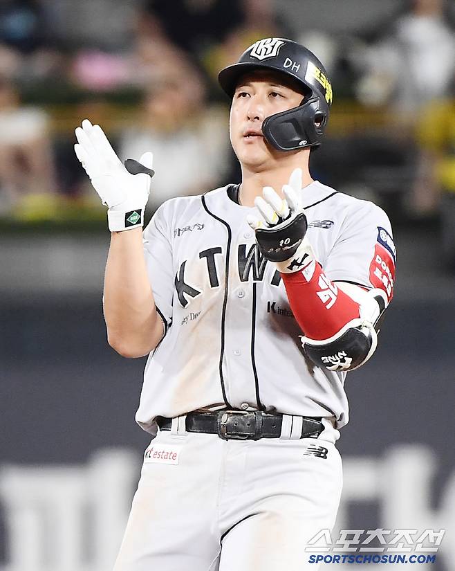 21일 수원 KT위즈파크에서 열린 KIA-KT전. 6회말 2사 1루 황재균이 1타점 적시타를 친 후 기뻐하고 있다. 수원=정재근 기자 cjg@sportschosun.com/2025.5.21/