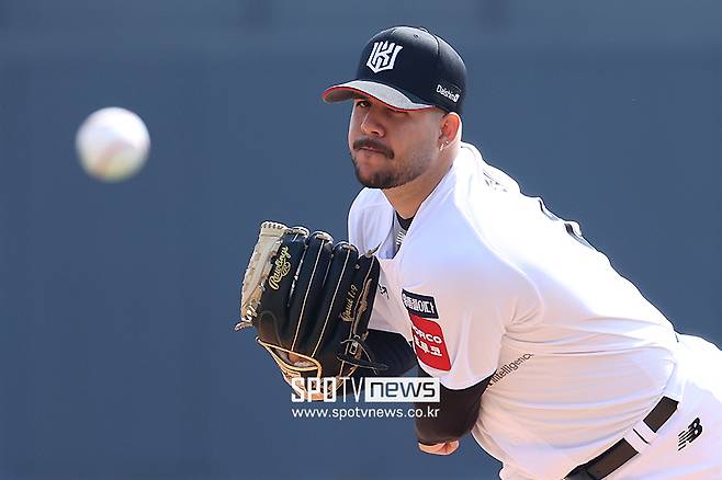 ▲ 30일 수원 KIA전에서 7이닝 무실점 역투를 펼치며 팀 승리를 이끈 kt 헤이수스 ⓒ곽혜미 기자
