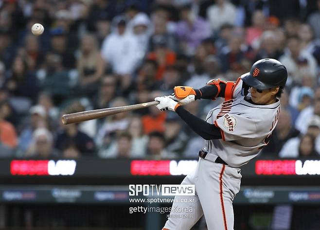 ▲ 부진 탈출을 위해 공격적으로 방망이를 휘둘렀다.