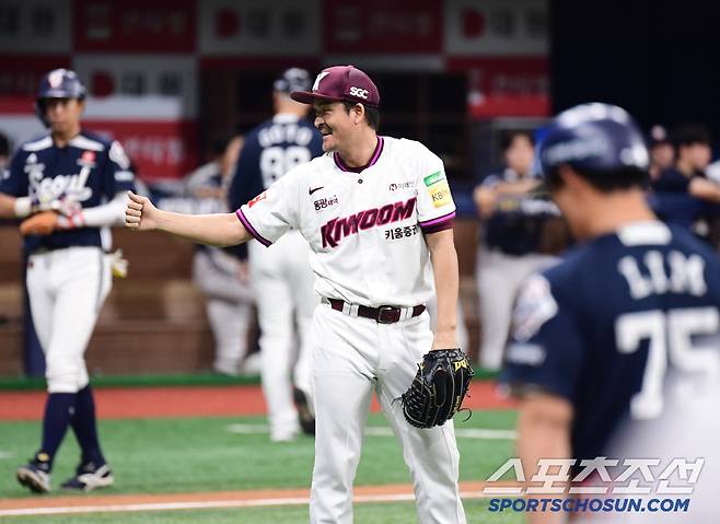1일 고척돔에서 열린 KBO리그 키움과 두산의 경기. 키움이 두산에 1대 0으로 승리했다. 경기 종료 세이브를 달성한 키움 원종현. 고척=송정헌 기자songs@sportschosun.com/2025.06.01/