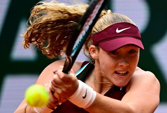 프랑스오픈에서 10대 돌풍을 일으킨 안드레예바. AFP=연합뉴스