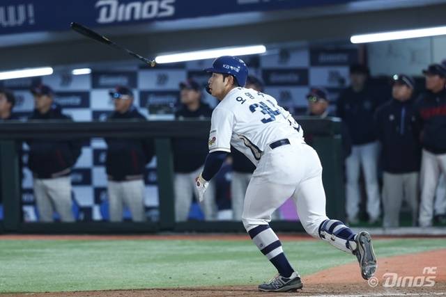 1일 창원 한화전에서 역전 만루포를 작렬시킨 오영수. 사진=NC 제공