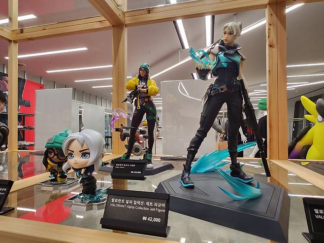 - 제트와 킬조이도 있다