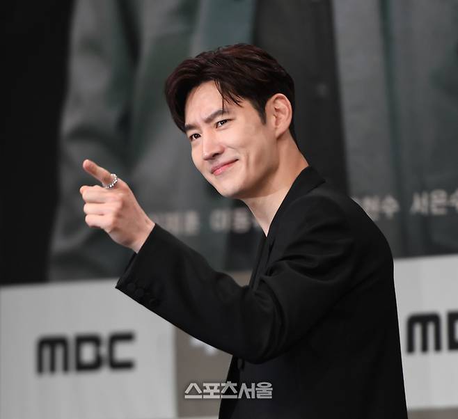 지난해 4월 열린 MBC 드라마 ‘수사반장 1958’ 제작발표회에서 이제훈의 모습. 사진 | 최승섭기자 thunder@sportsseoul.com