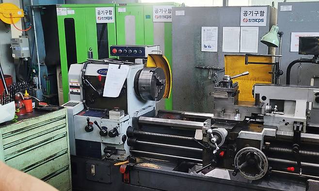 충남 태안군 태안화력발전소에서 작업 도중 숨진 한전 KPS 하청업체 소속 비정규직 노동자 김충현(50) 씨의 작업 현장이 3일 오후 멈춰있다. 사망대책위 제공