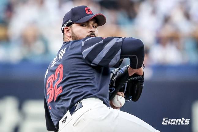 감보아가 27일 대구 삼성전에서 투구하고 있다. /사진=롯데 자이언츠