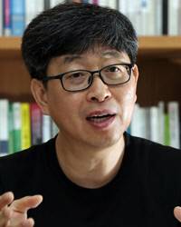 한재각(54·기후정의동맹 집행위원)