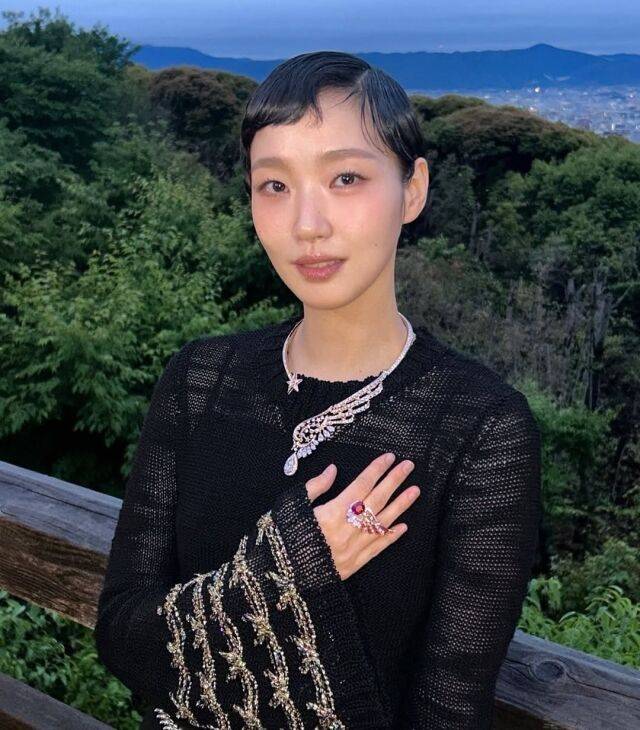 배우 김고은이 고혹적인 미모로 시선을 사로잡았다. / 김고은 인스타그램 캡처