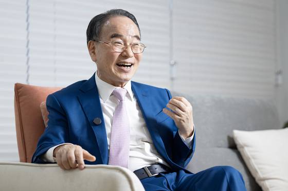 류영모 목사는 "이번 대통령 선거는 강성 보수와 강성 진보가 과잉 대표성을 가진 선거였다. 중간은 없고 양끝만 있는 상당히 어려운 여건이었다"고 평했다. 전민규 기자