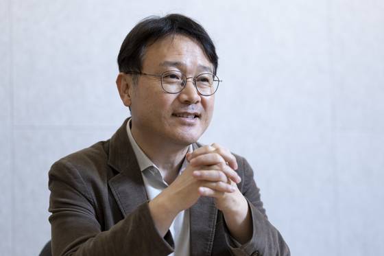 정도영 소장은 '미리 준비하면 퇴직 후에도 삶이 나아질 수 있다'는 믿음으로 중장년 재취업 준비생들을 만나고 있다. 임현동 기자