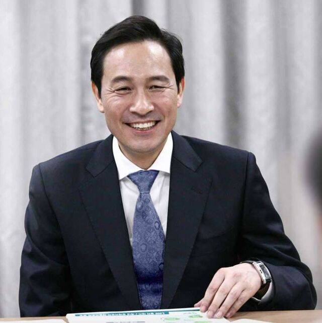 우상호 정무 수석. 페이스북 갈무리